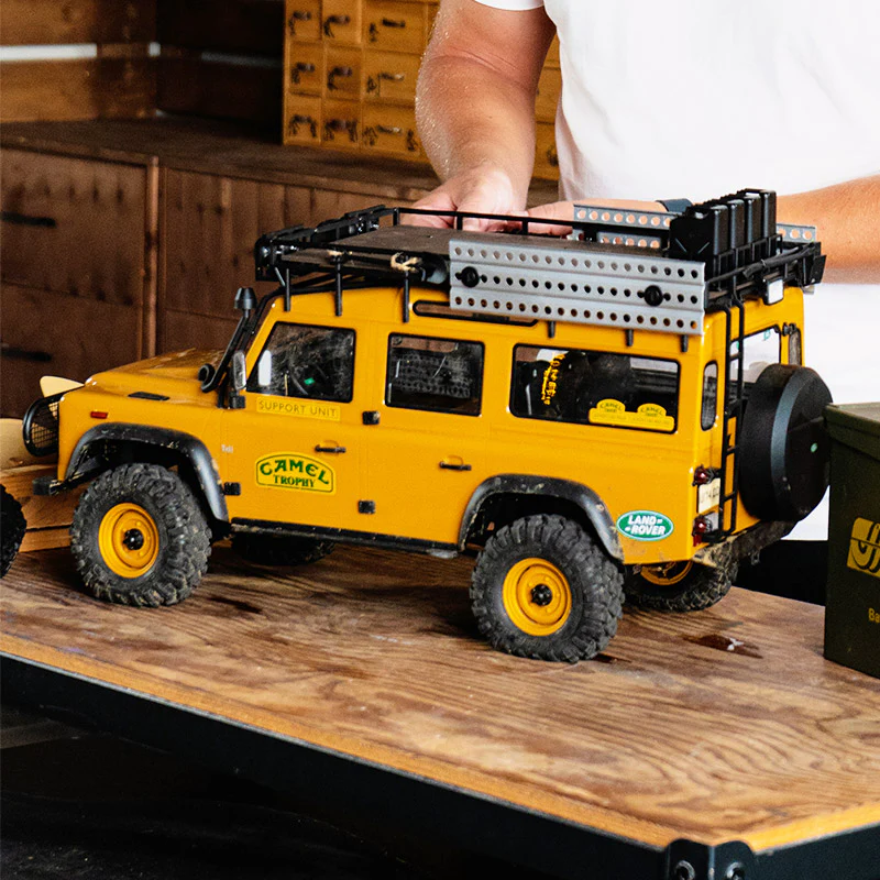 1:10 Land Rover + FREE 1:24 Car – $389.99 Deal - Image 18